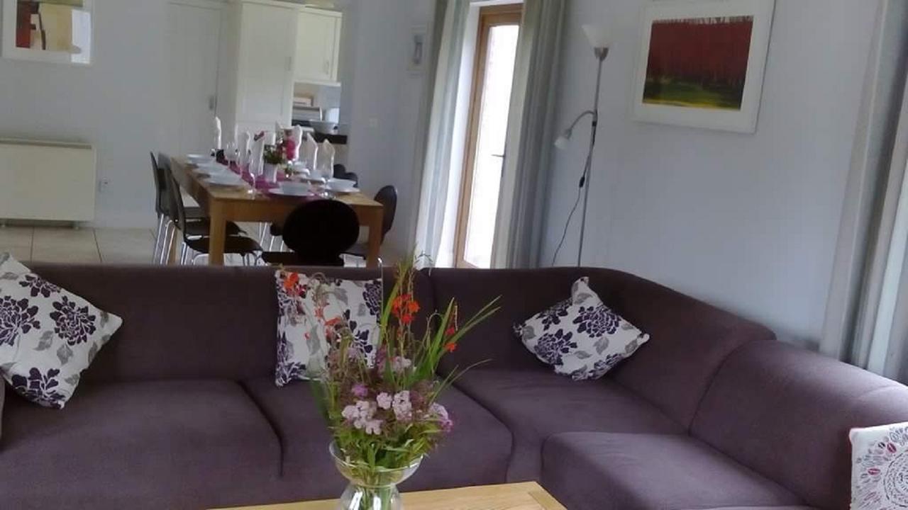 Ardnagashel Woods Villa แบนทรี ภายนอก รูปภาพ