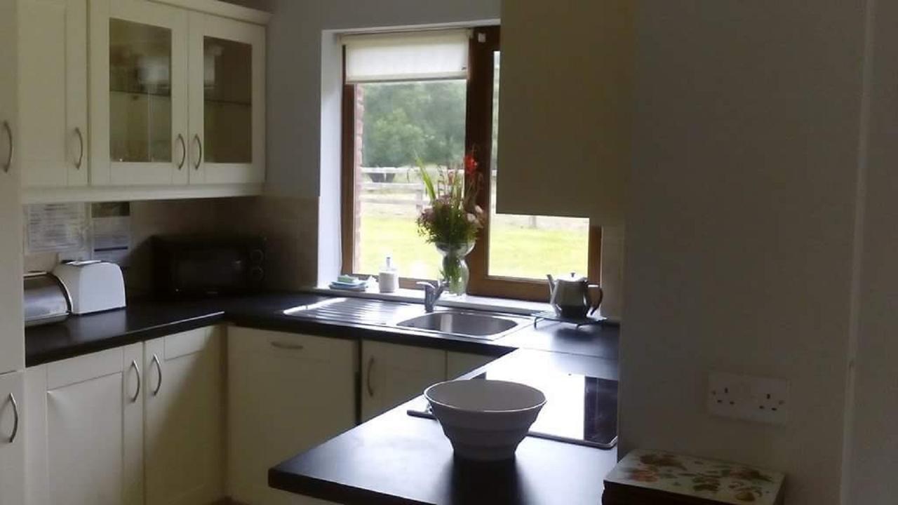 Ardnagashel Woods Villa แบนทรี ภายนอก รูปภาพ